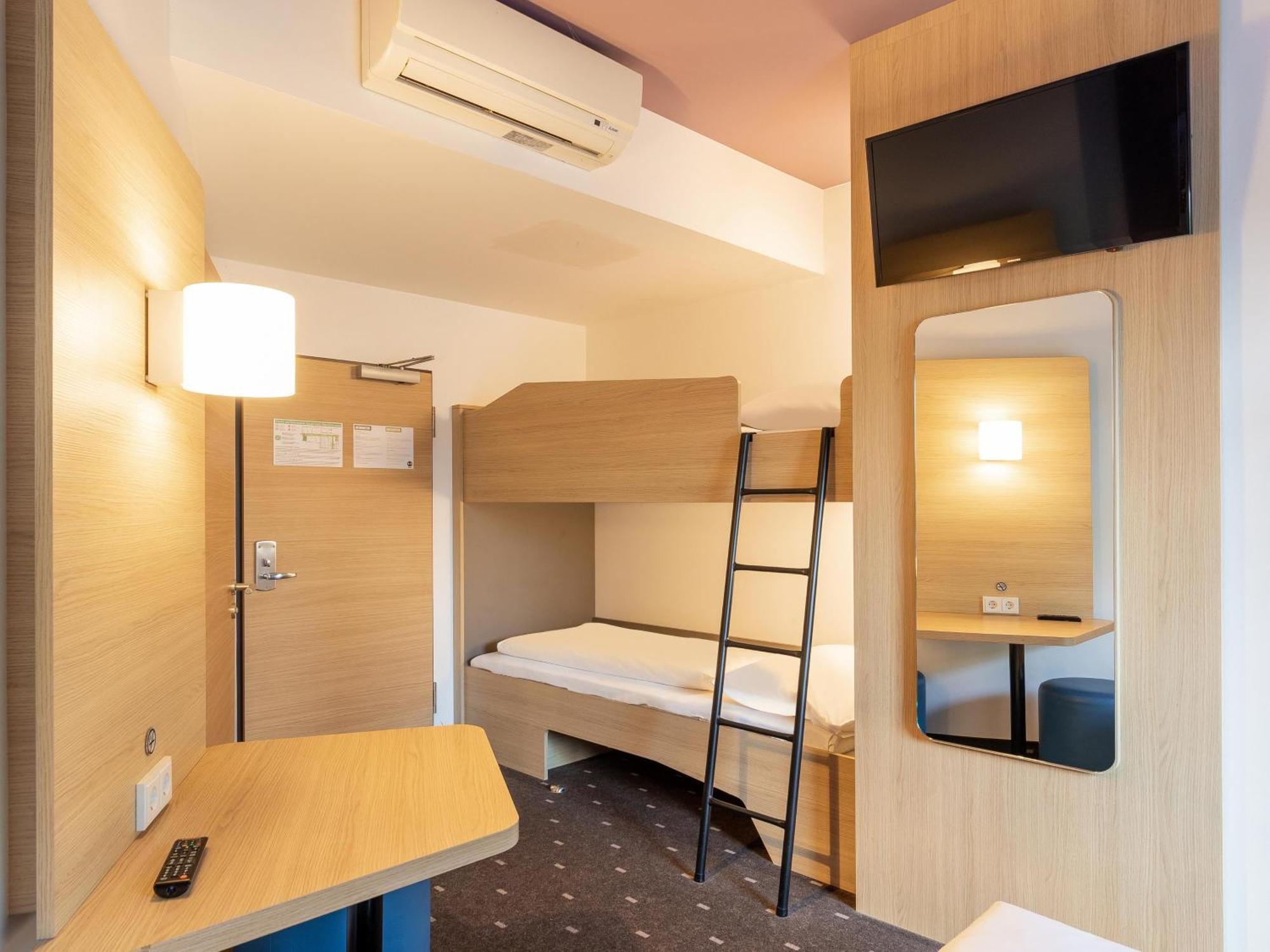 B&B Hotel Duesseldorf-Airport מראה חיצוני תמונה