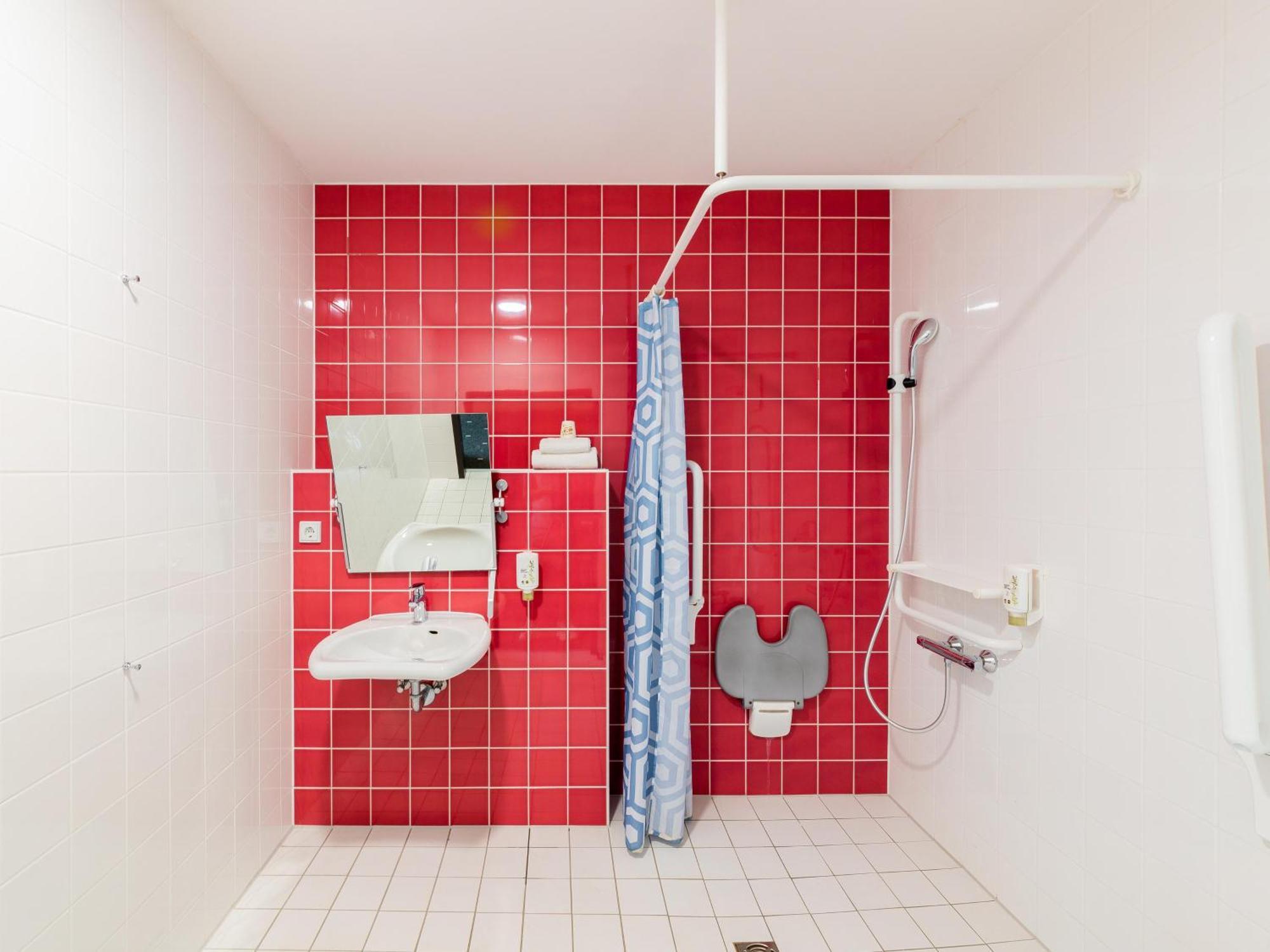 B&B Hotel Duesseldorf-Airport מראה חיצוני תמונה