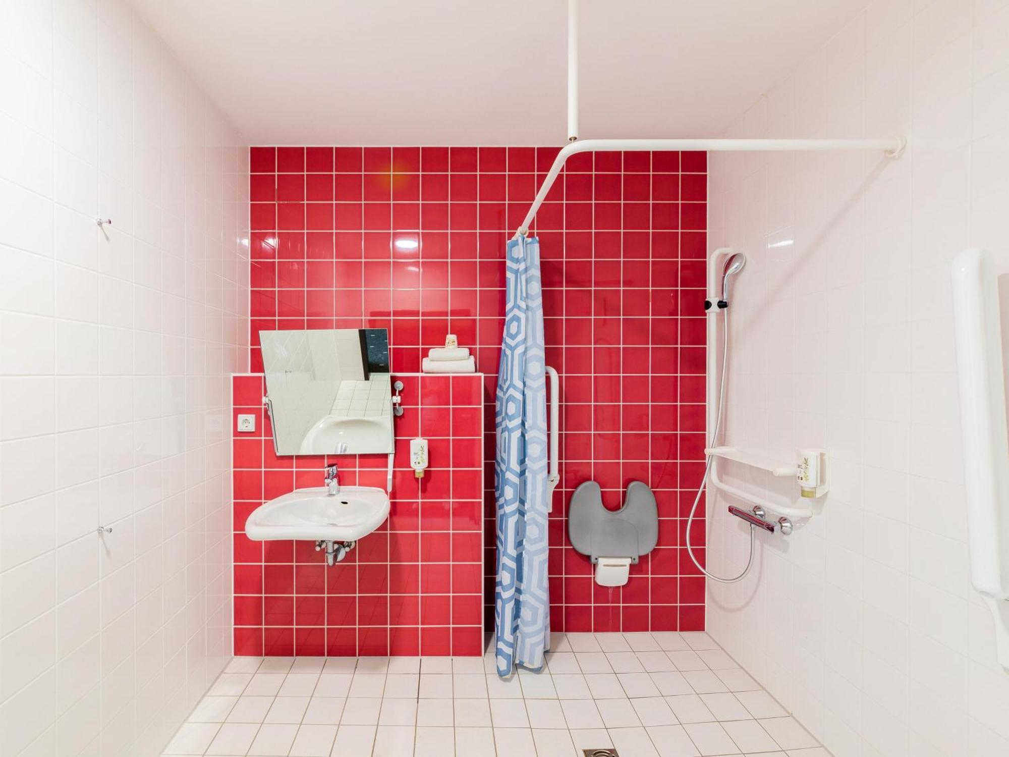 B&B Hotel Duesseldorf-Airport מראה חיצוני תמונה
